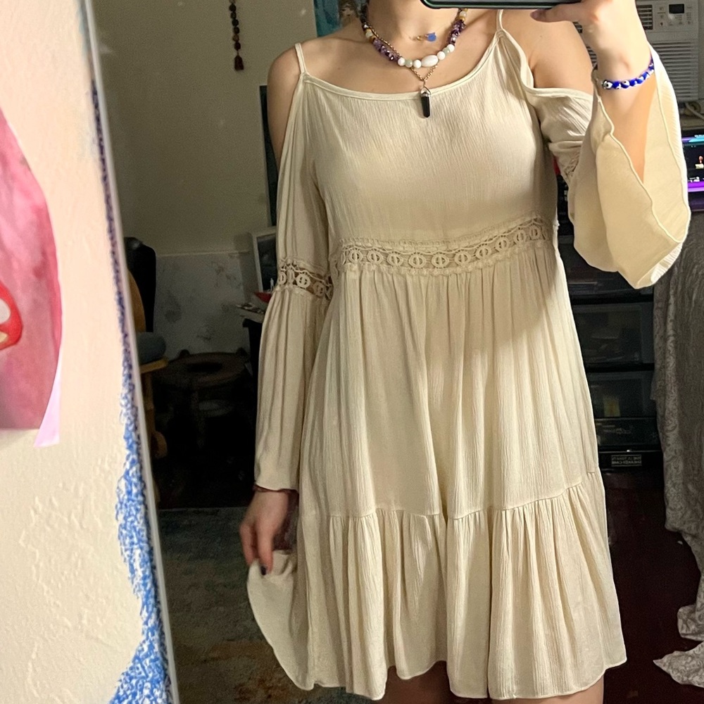 Runway Story Open-Shoulder Cream Dress / Size is not listed, see measurements!
